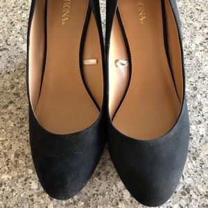 Merona - Target Brand Black Wedge Pump